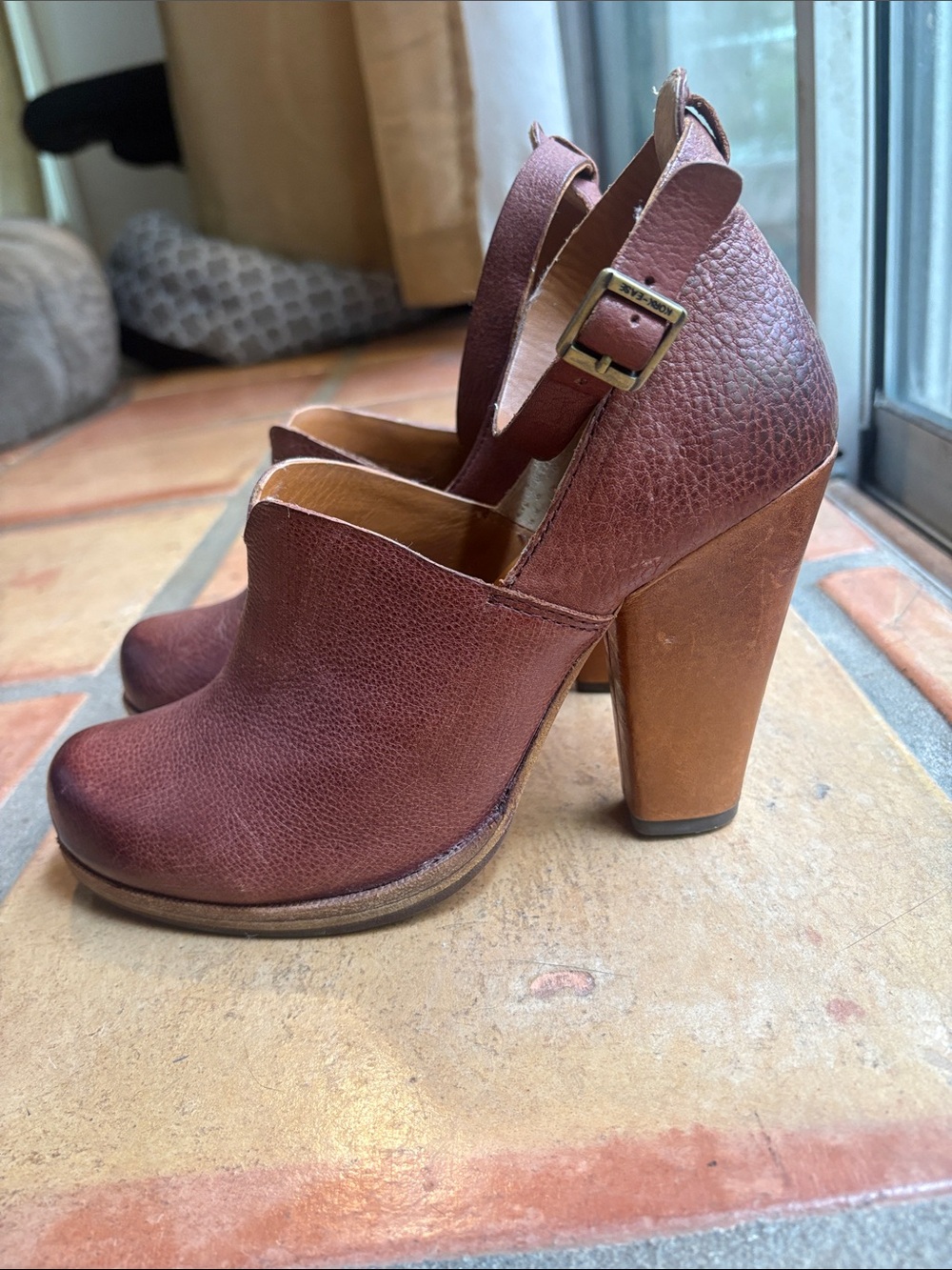 Kork-Ease Women's Brown Leather Bootie Heels with Ankle Strap, Size 8
